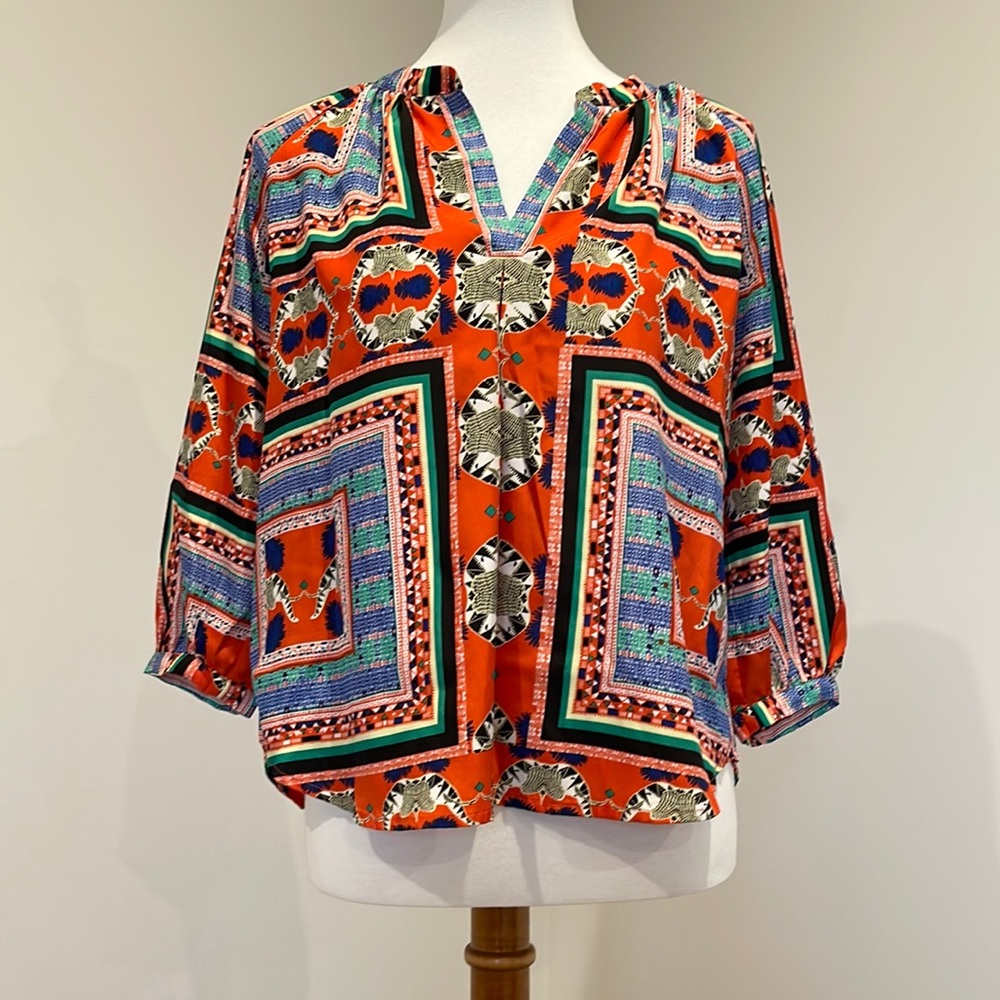 Colorful Printed Tunic - Picture 4 of 5